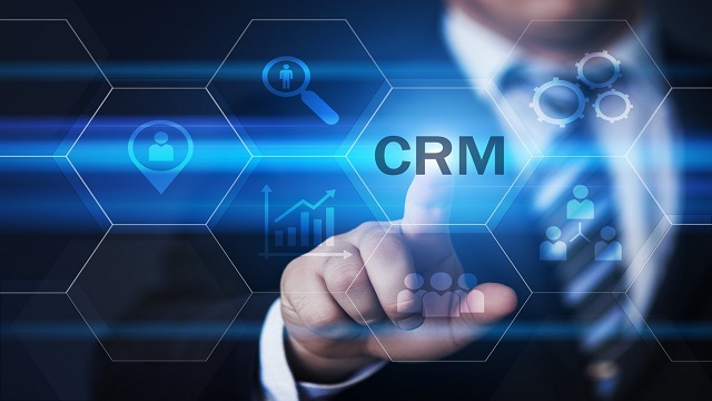 امکانات نرم افزار CRM چیست؟
