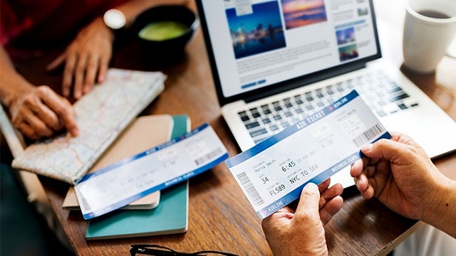 خرید آنلاین بلیط هواپیما چه مزایایی دارد؟